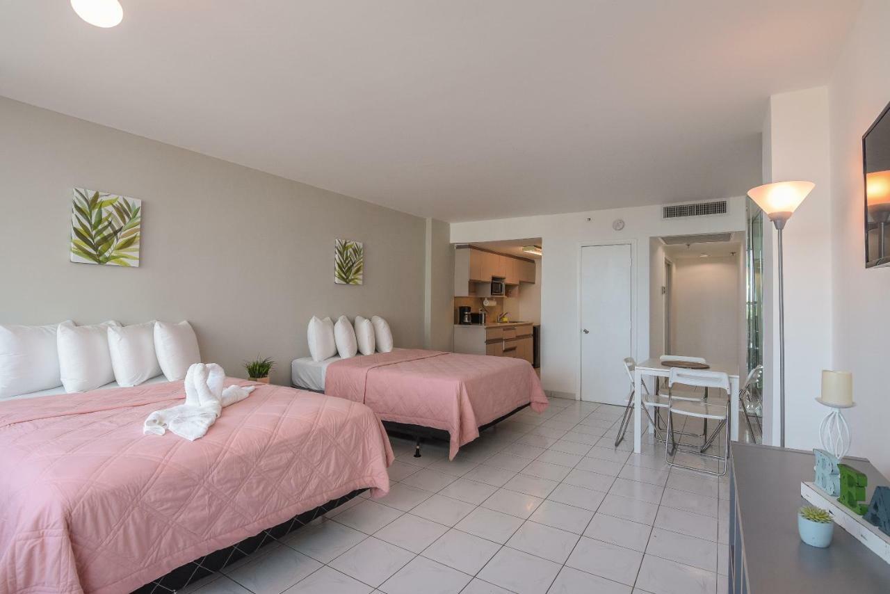 Castle Beach Suites By Vacation Media Μαϊάμι Μπιτς Εξωτερικό φωτογραφία