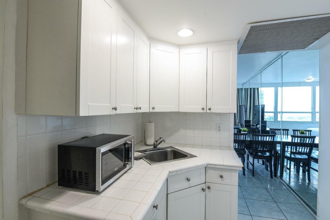 Castle Beach Suites By Vacation Media Μαϊάμι Μπιτς Εξωτερικό φωτογραφία