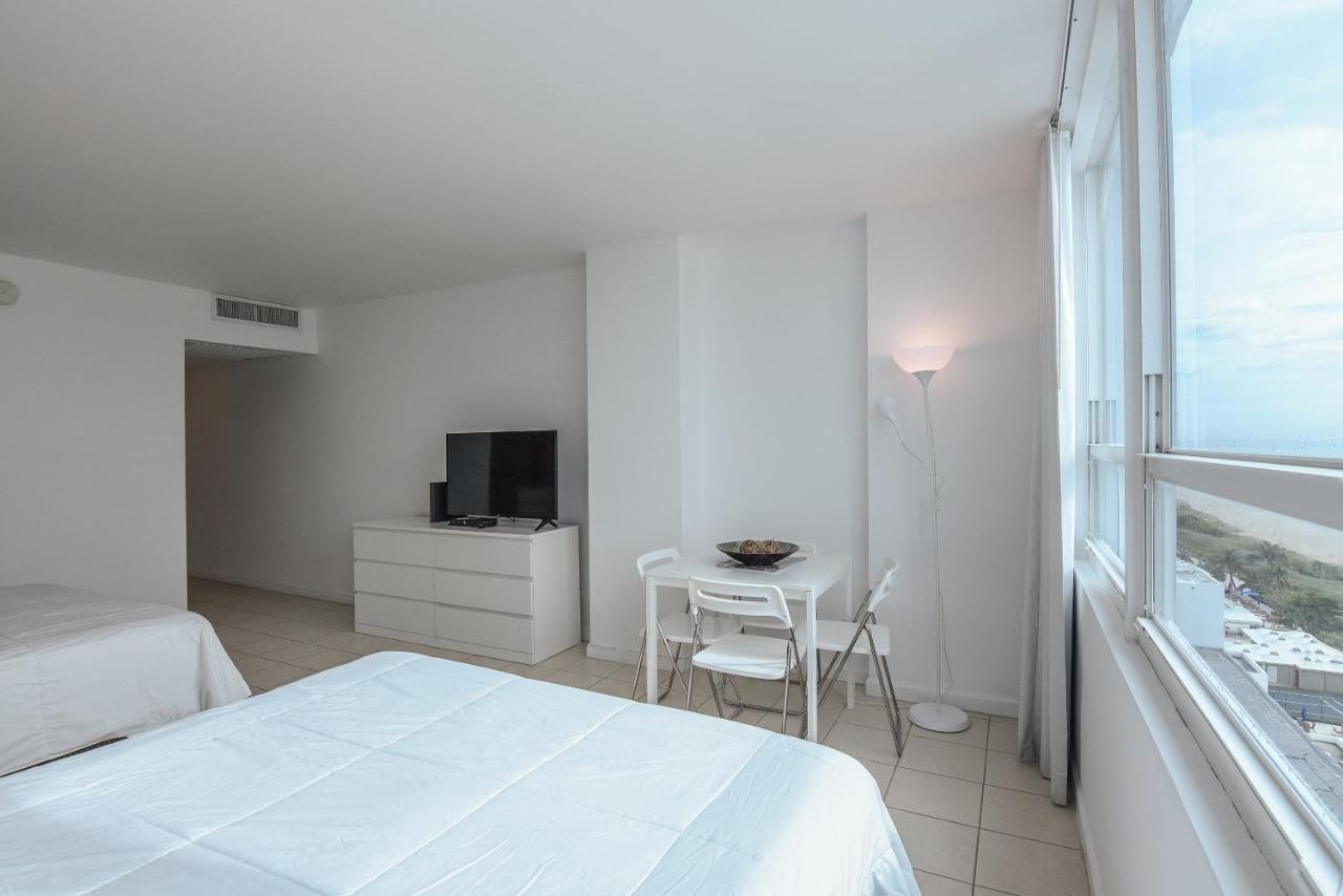 Castle Beach Suites By Vacation Media Μαϊάμι Μπιτς Εξωτερικό φωτογραφία